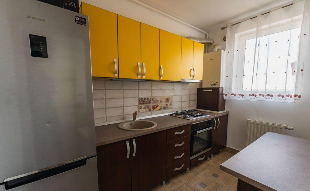 Apartament cu loc de parcare în Via Romana