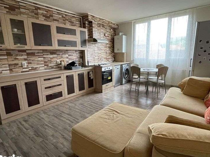 Apartament cu parcare in Apahida – Zona Centrala