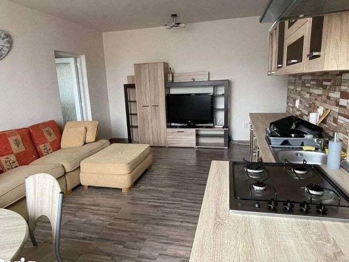 Apartament cu parcare in Apahida – Zona Centrala