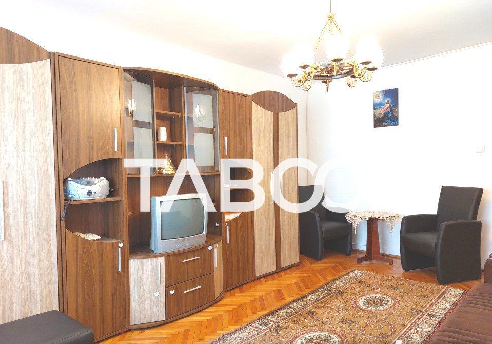 Apartament de inchiriat 3 camere decomandate parter zona Strand Sibiu
