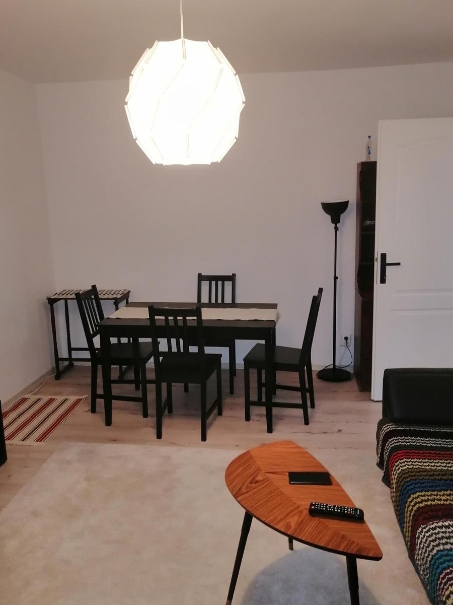 Apartament de închiriat 4 camere
