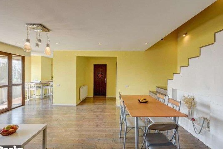 Apartament de tip penthouse zona 13 Septembrie - Comision 0%