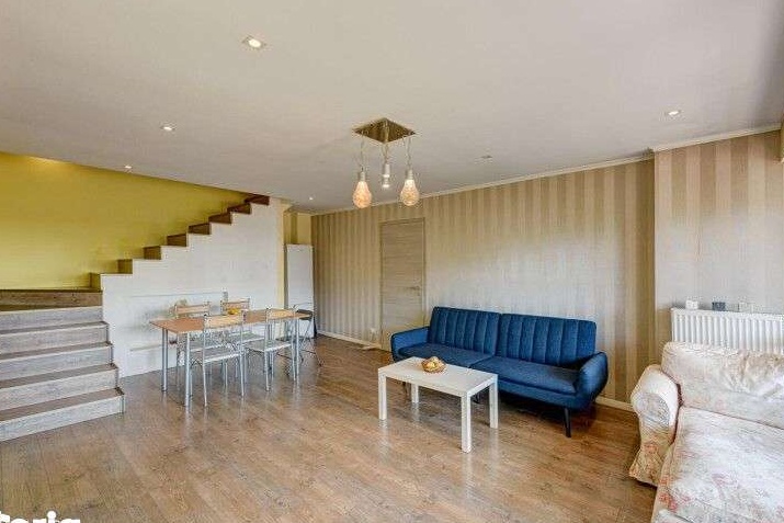 Apartament de tip penthouse zona 13 Septembrie - Comision 0%
