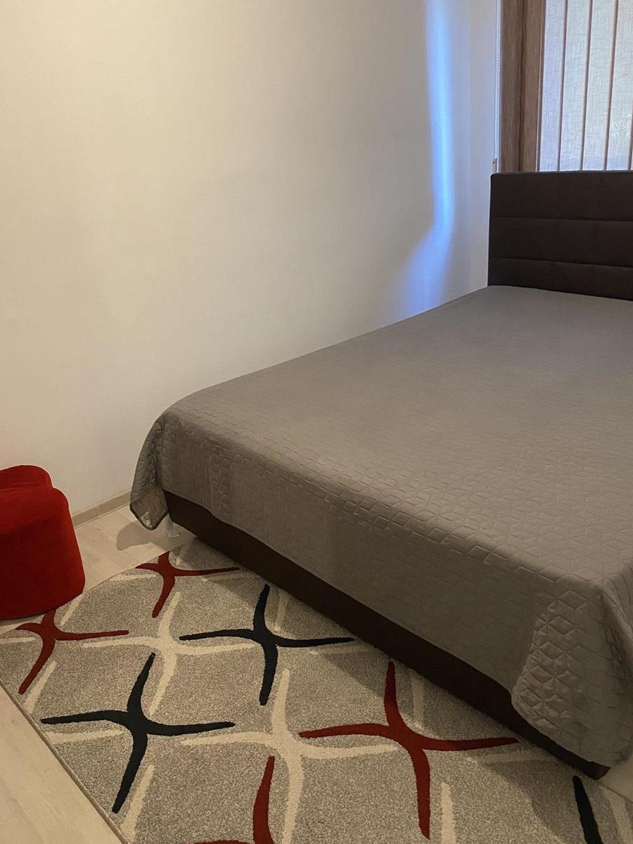 Apartament de vânzare 3 camere , Nufarul