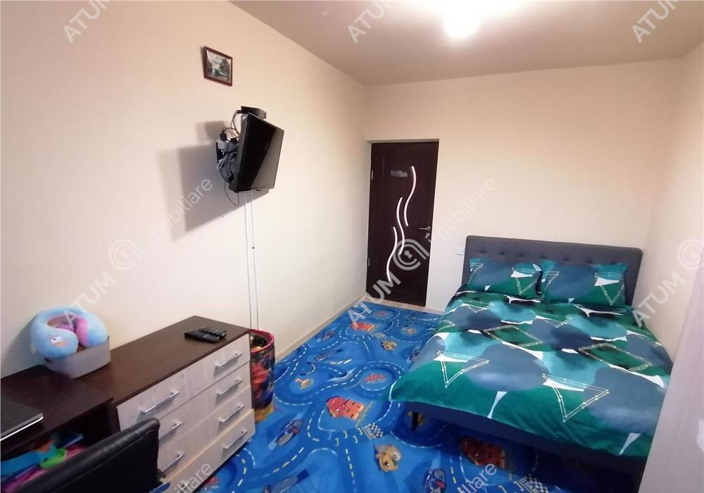 Apartament de vanzare cu 2 camere decomandate in zona Selimbar