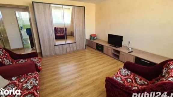 apartament de vanzare la mansarda, pozitie excelenta