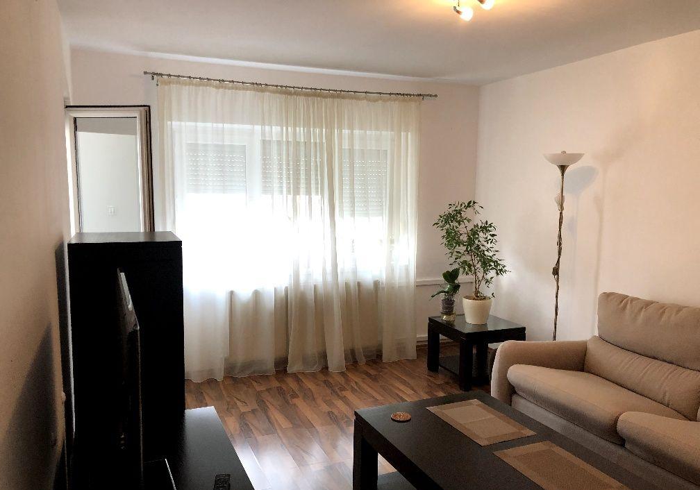 Apartament decomandat 2 camere central