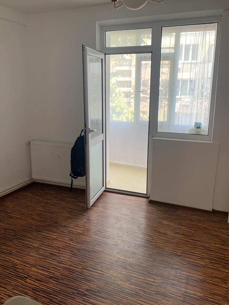 Apartament decomandat
