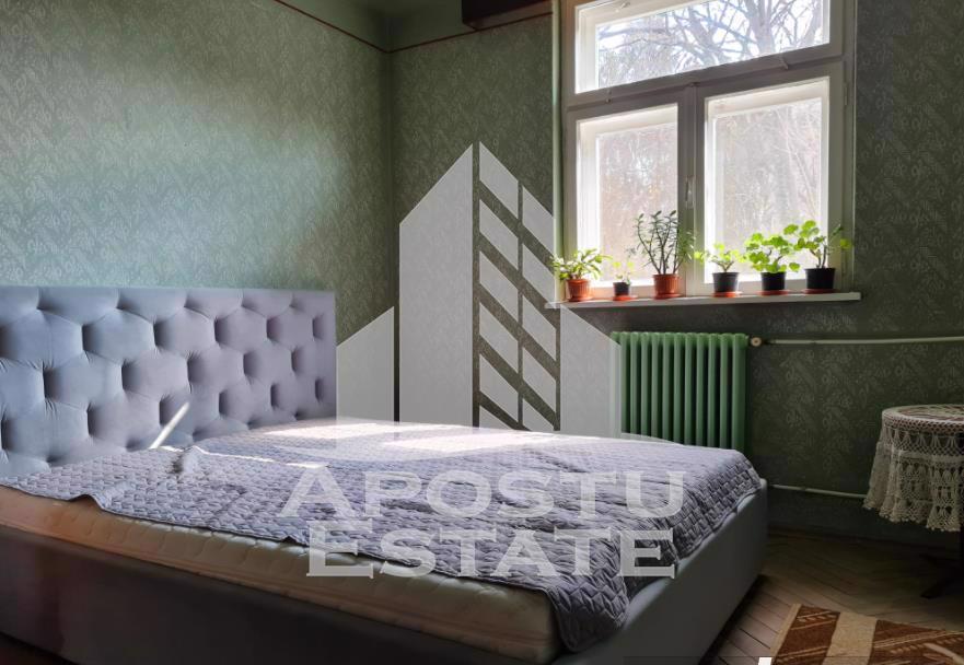 Apartament decomandat, cu 2 camere, Piata Doina
