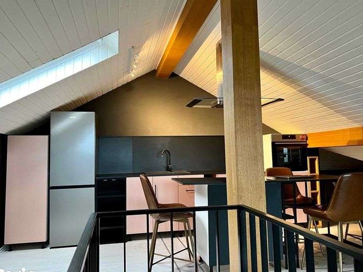 Apartament duplex cu 3 camere, Stradela Moara de Vant