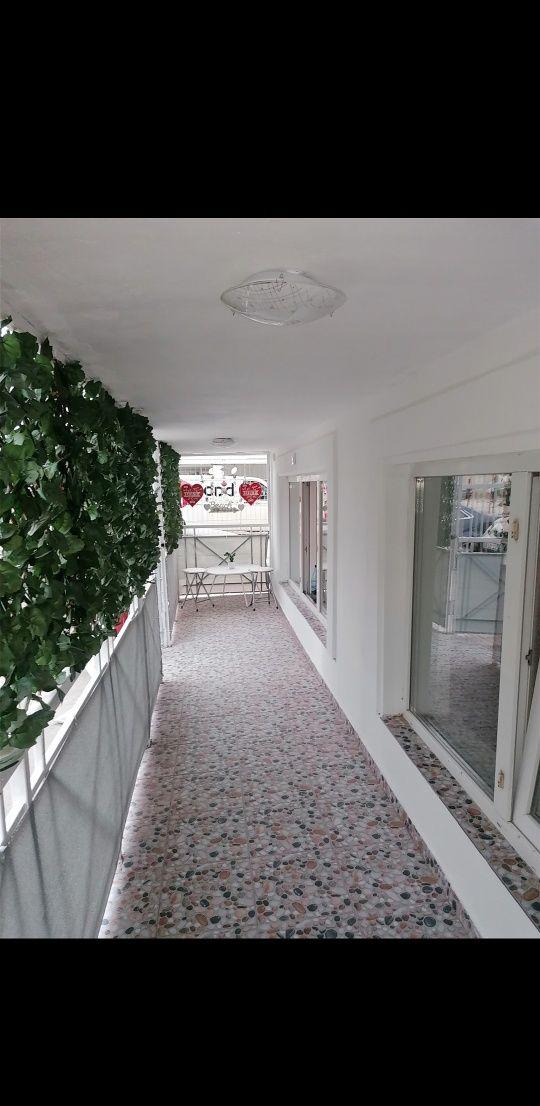 Apartament Eforie Nord, Paste-1mai