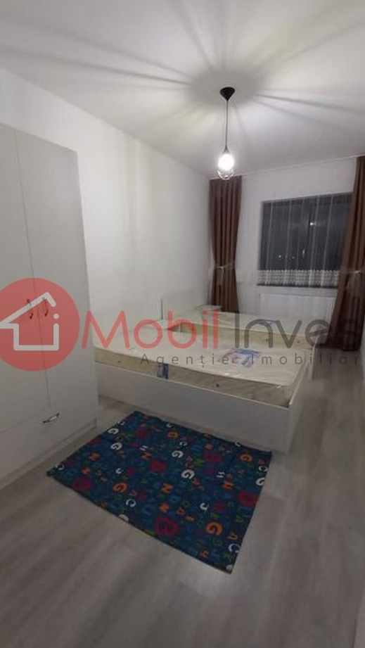 Apartament in bloc nou cu 3 camere, etajul 1, zona Centru