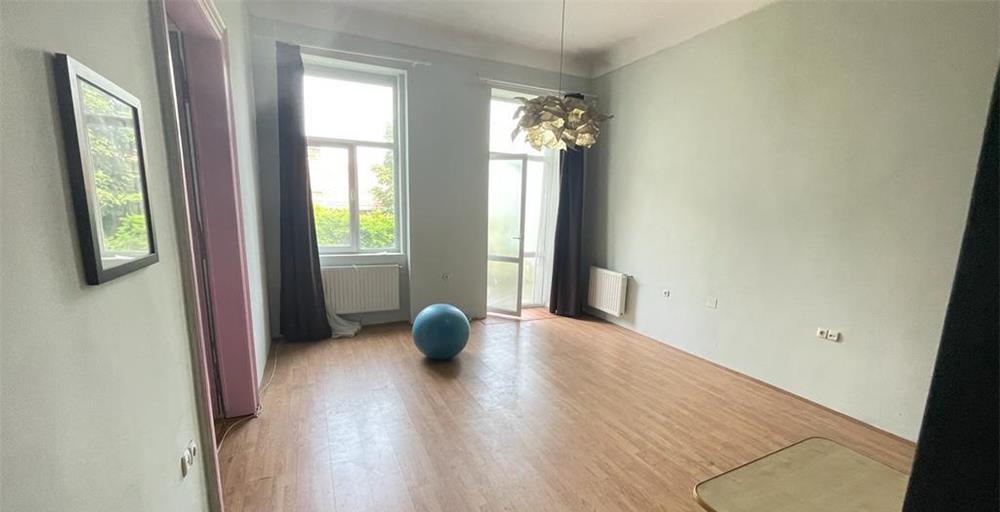 Apartament in Imobil Istoric Iosefin etajul 1