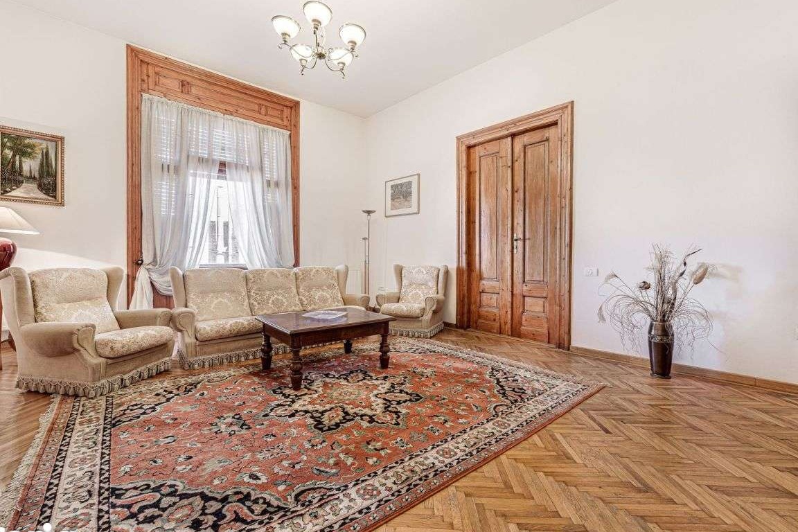 Apartament in Palatul Bohus