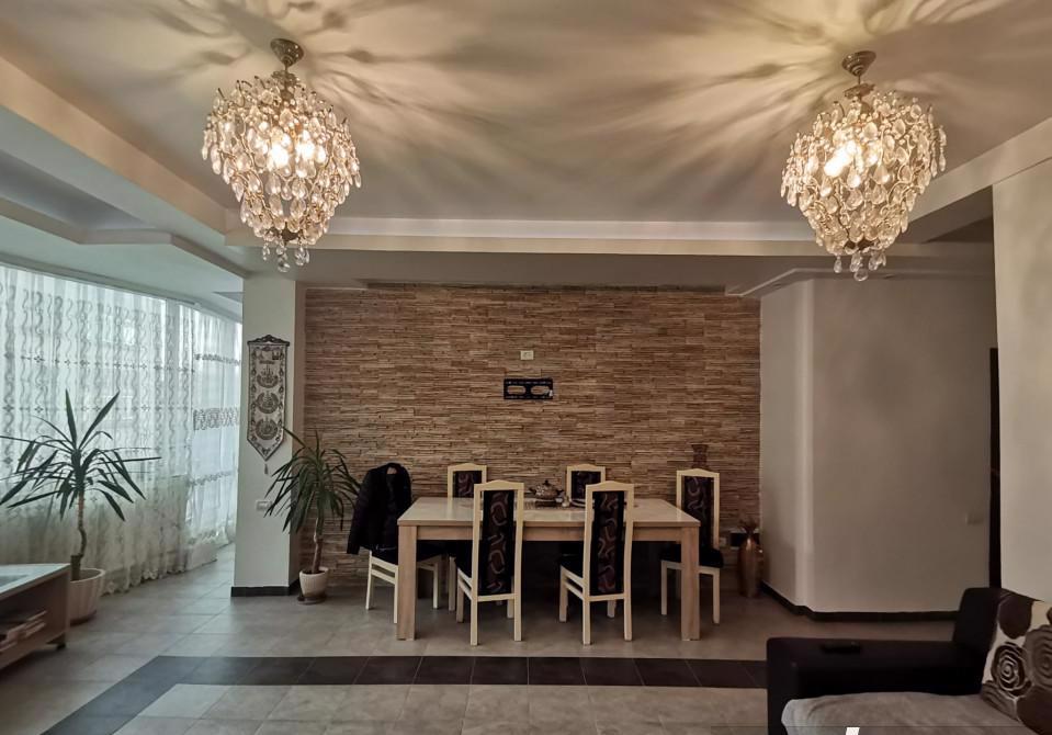 Apartament in vila exclusivista, situata in Centrul Orasului,
