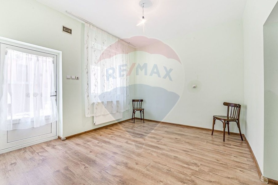 Apartament la casa de inchiriat, Sanicolaul Mic