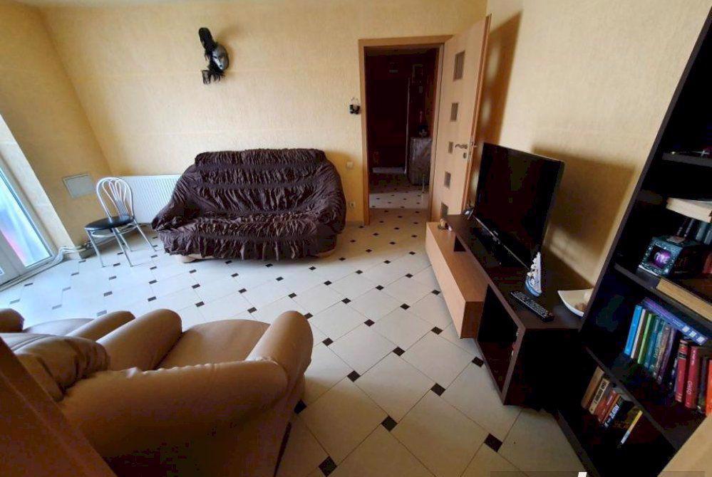 Apartament lux 3 camere, mobilat si utiliat