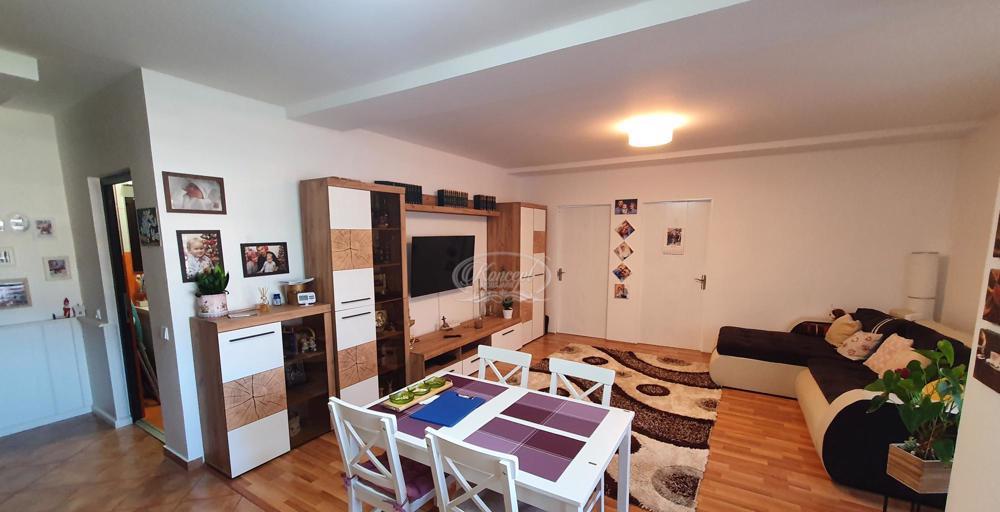 Apartament modern in zona strazii Florilor