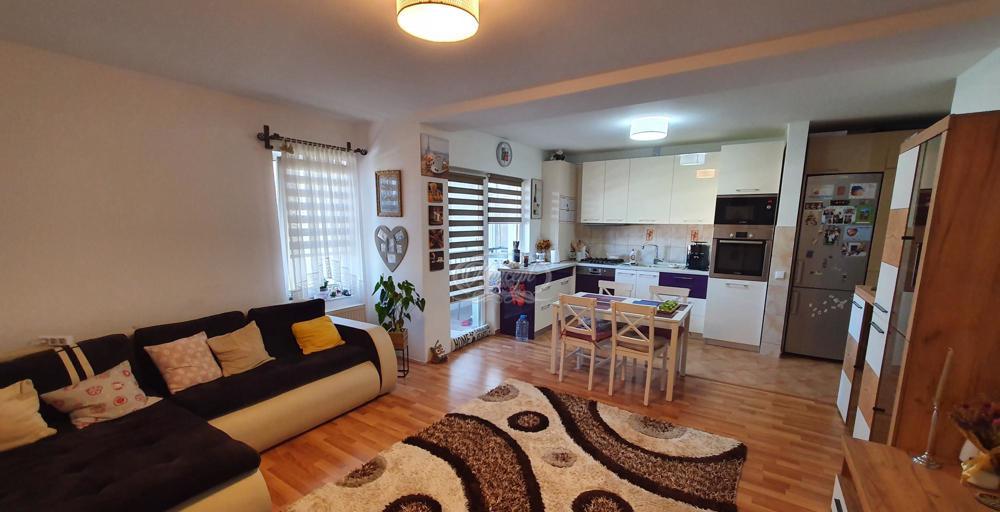 Apartament modern in zona strazii Florilor
