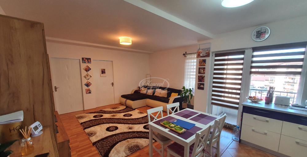 Apartament modern in zona strazii Florilor