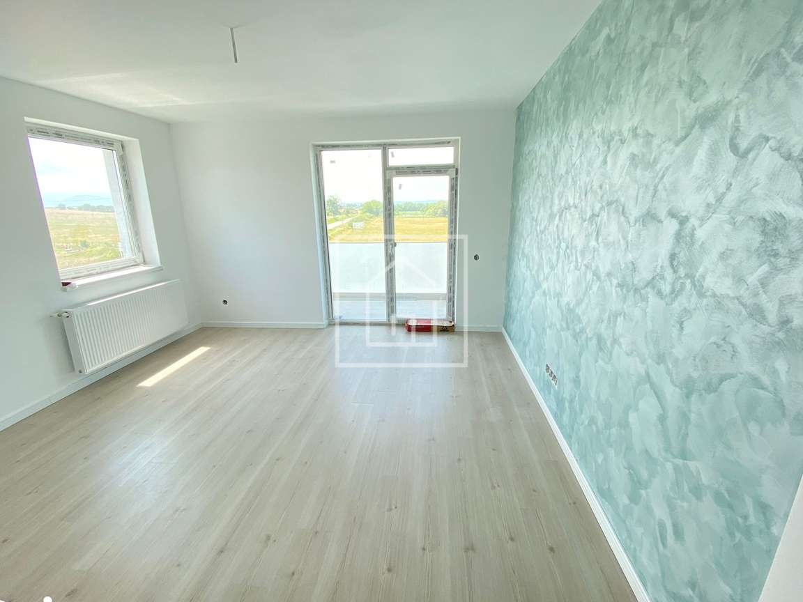 Apartament NOU 3 cam.75 mp etaj 3 cu lift zona P.Cluj
