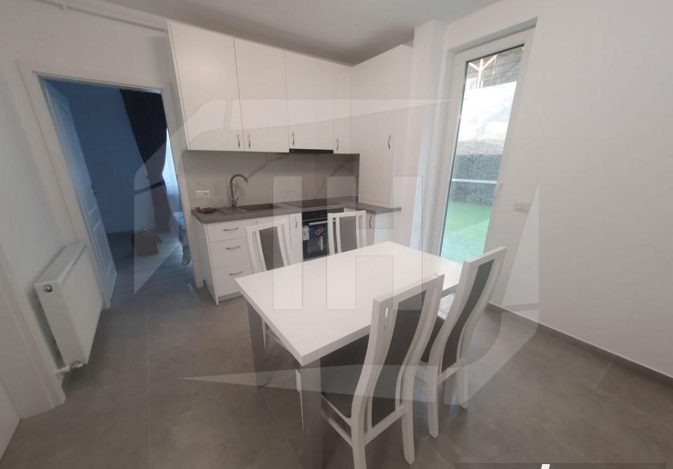 Apartament nou cu 3 camere, gradina de 60 mp, parcare, zona Vivo