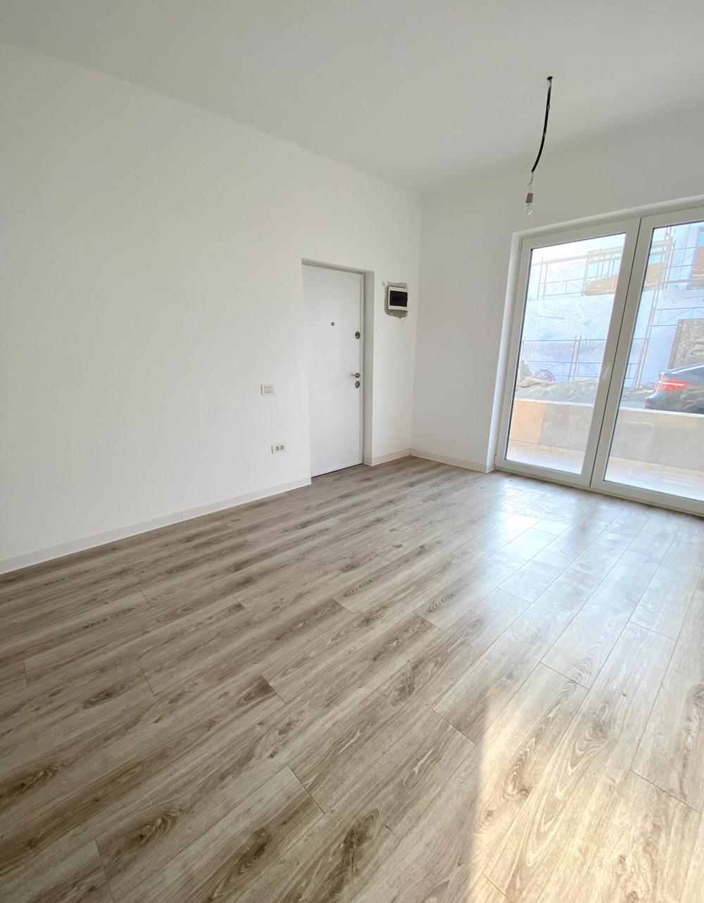 Apartament NOU la vilă in Ghiroda - oferta unica !