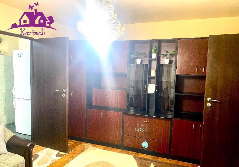 Apartament Piata  1 Decembrie