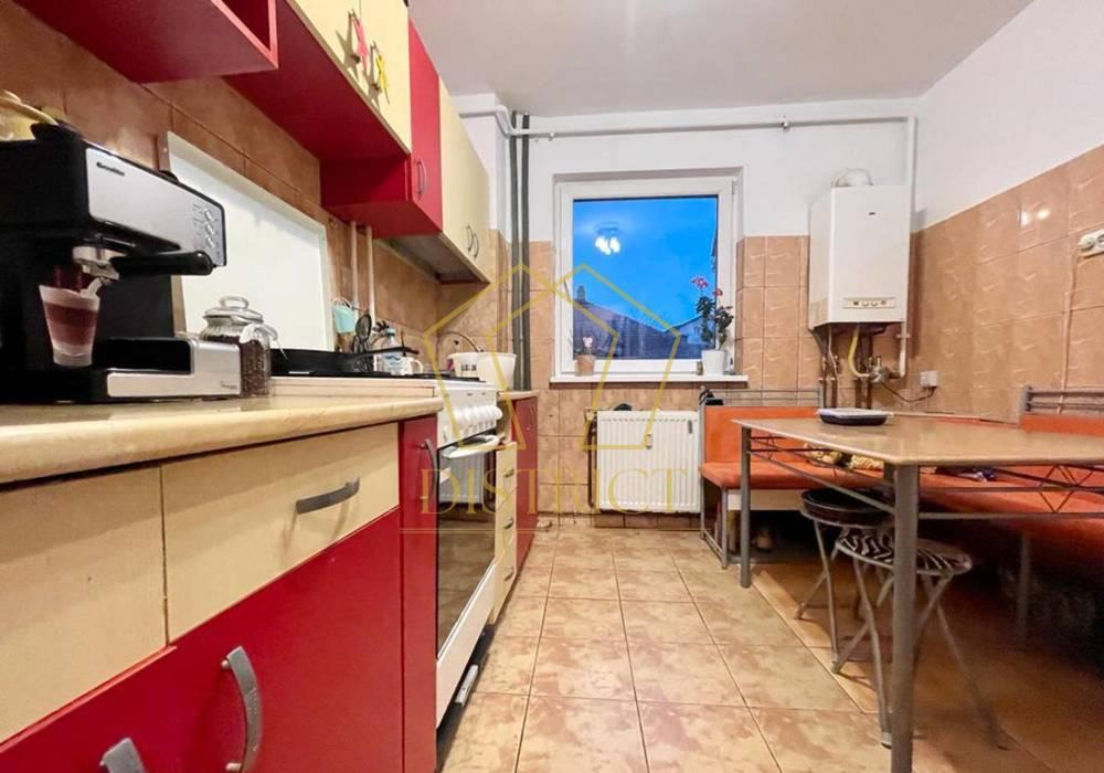Apartament spatios cu 2 camere | Spitalul Judetean | Girocului