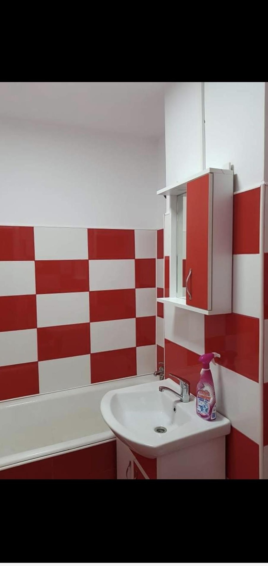 Apartament spatiu comercial de inchiriat in Lupeni HD