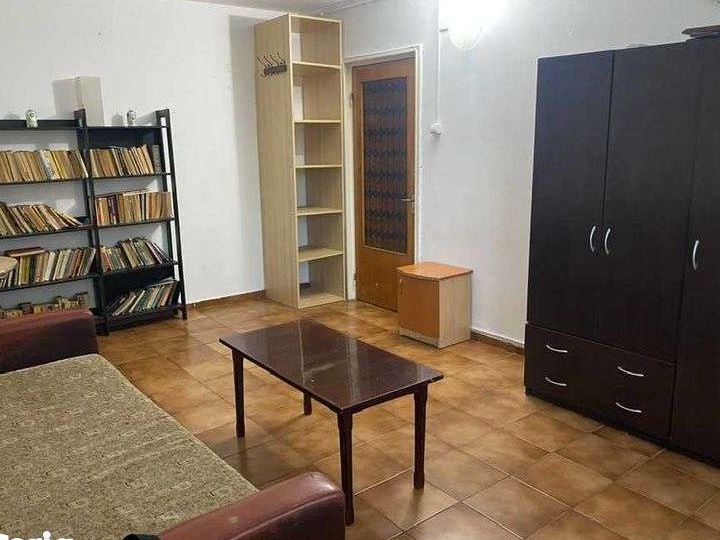 Apartament studențesc de 4 camere