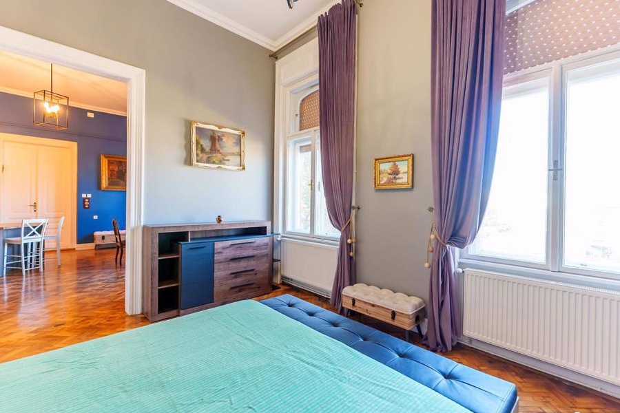 Apartament ultracentral de închiriat