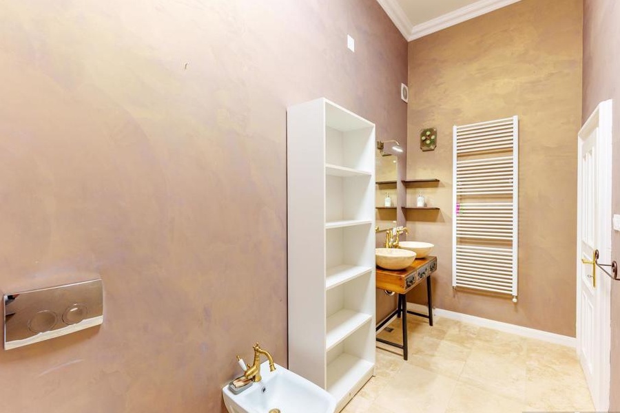 Apartament ultracentral de închiriat