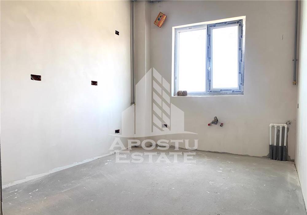 Apartamente cu 3 camere, bucatarie inchisa, Dumbravita