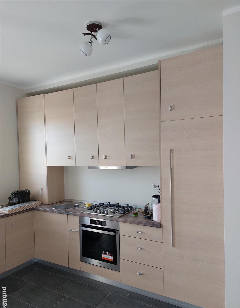 Apartamnt cu 3 camere în bloc nou!