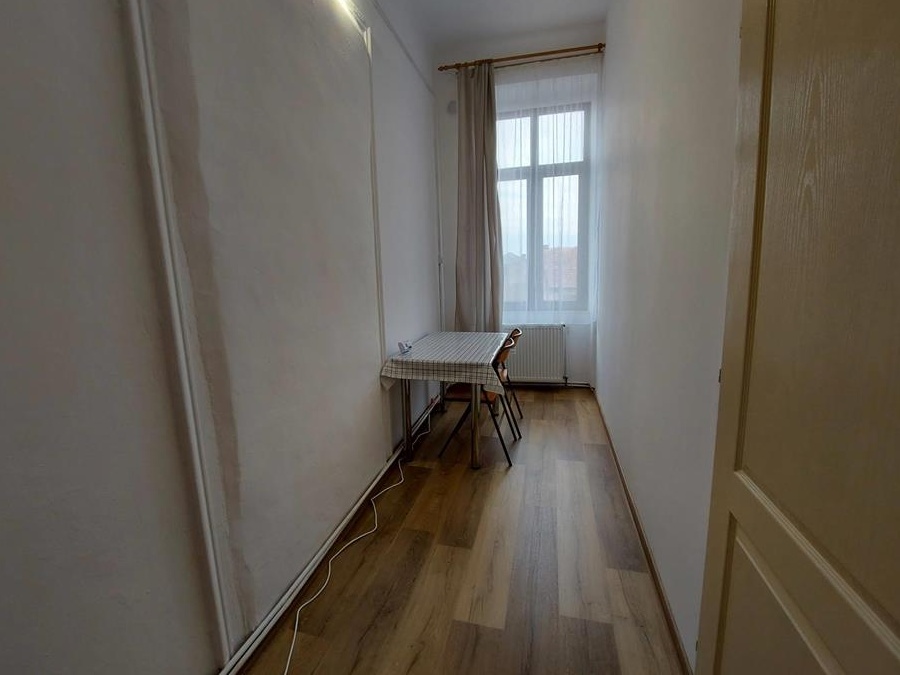 Apartment 1 camera Take Ionescu