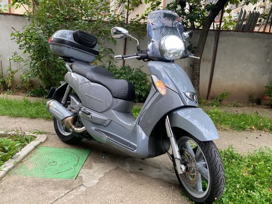 Aprilia scarabeo