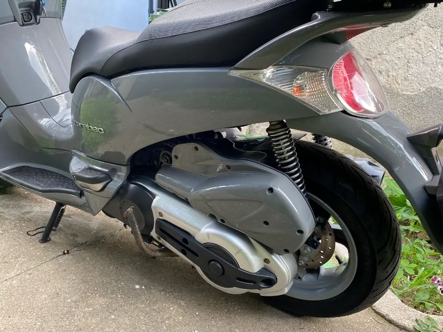 Aprilia scarabeo