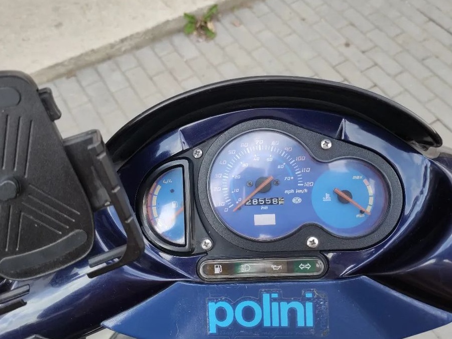 Aprilia SR