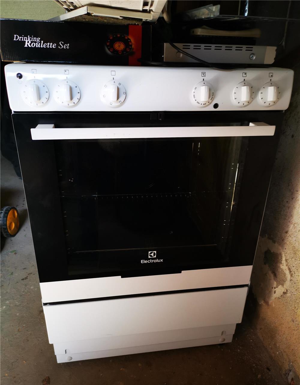 Aragaz Electric Electrolux nou