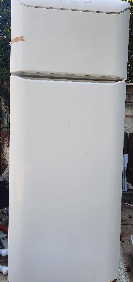 Aragaz si Frigider - Beko - Zanussi