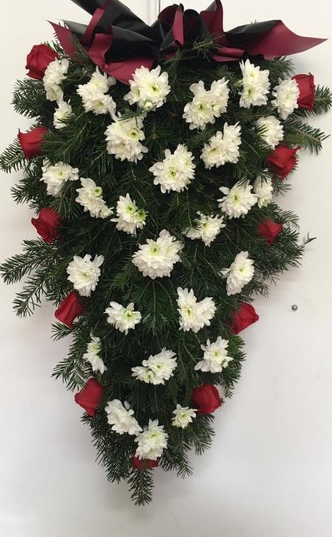 Aranjamente Funerare