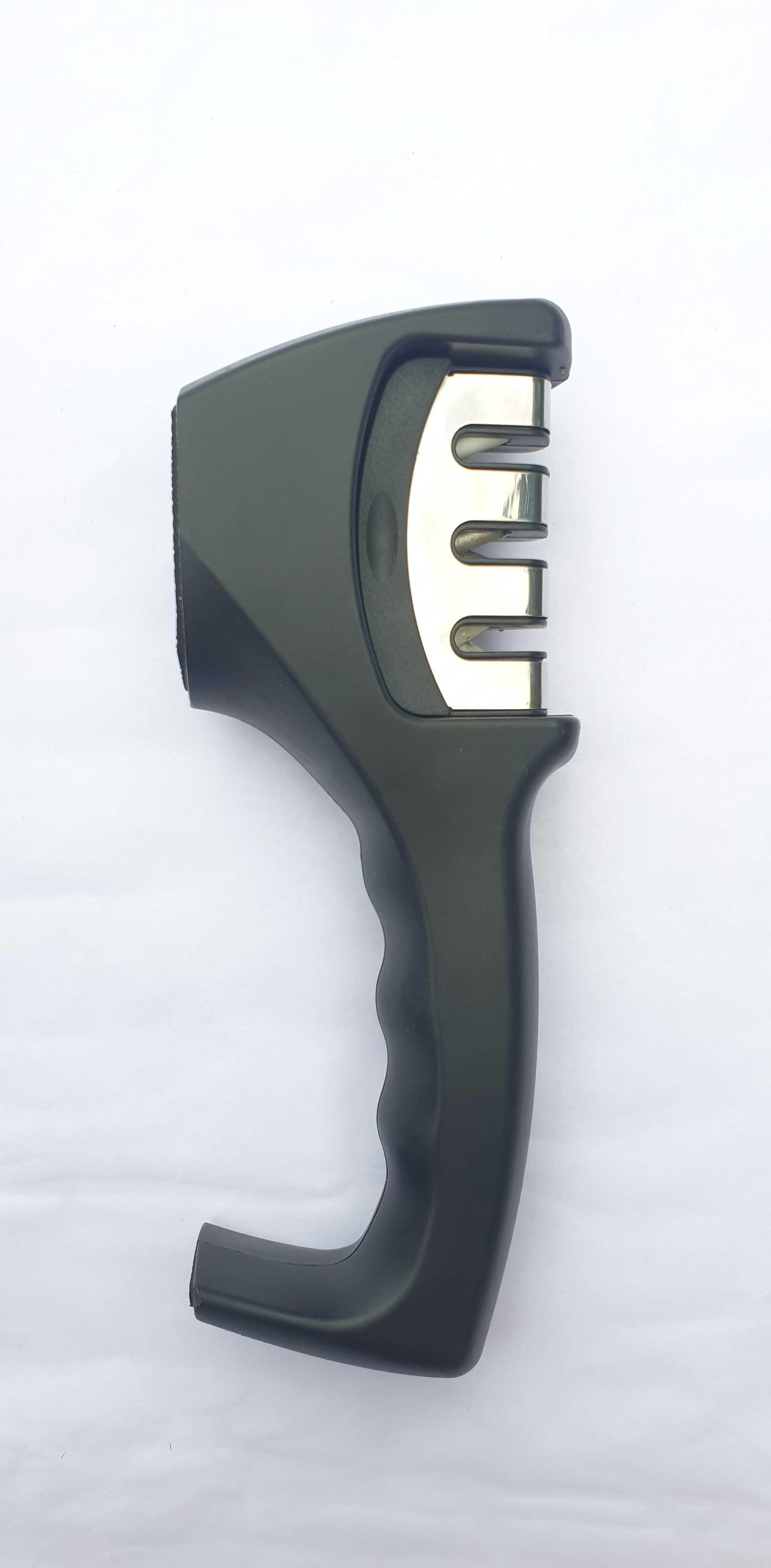 Ascutitoare cutit 3 in 1