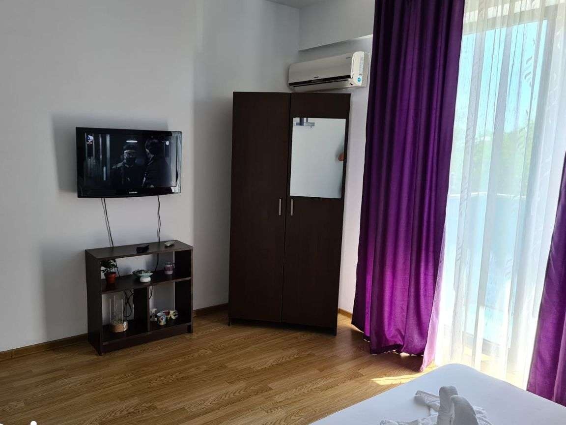 Athena Residence - 3 camere regim hotelier - cazare la mare