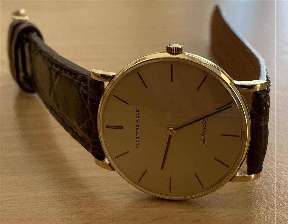 Audemars Piguet 18 ct aur Automatic slim rar