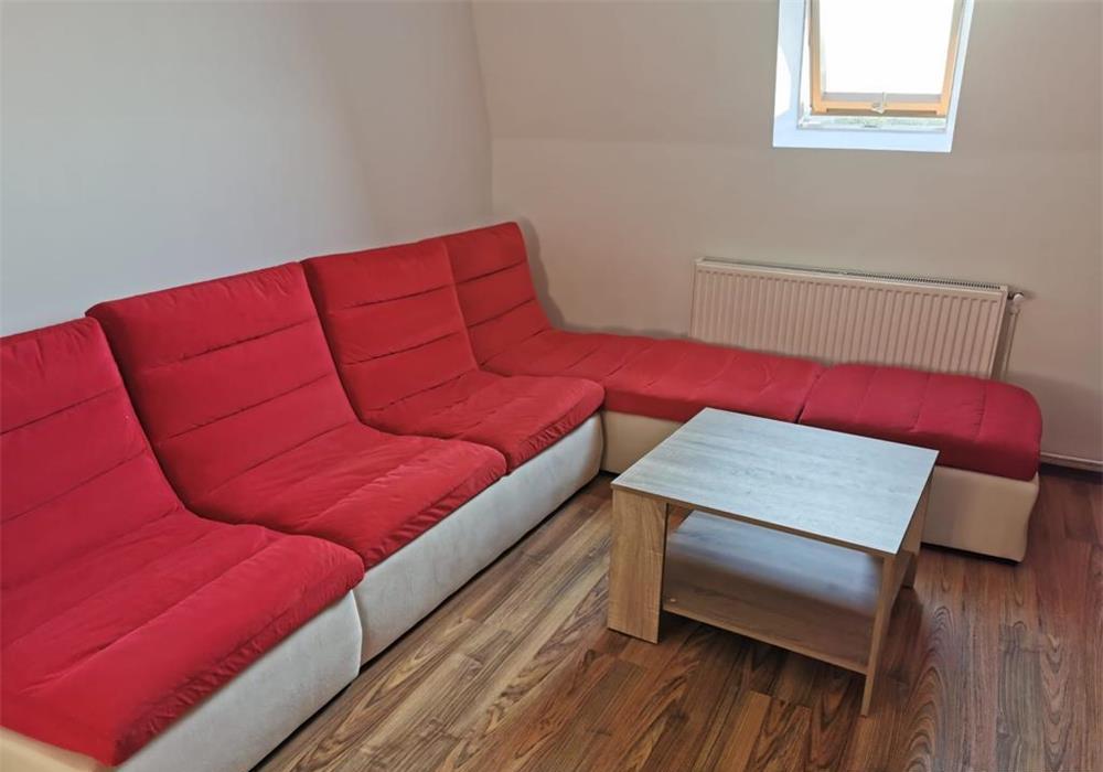 AV143 Apartament 2 camere, spatios si amenajat, Sagului