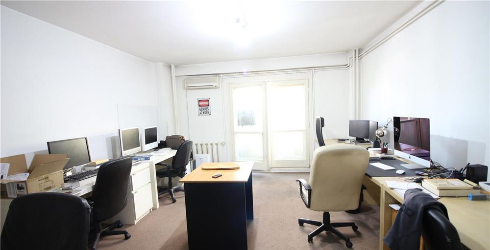 B-dul Burebista, apartament 3 camere,86 mp, etaj 2/8, centrala termica,bloc 1995