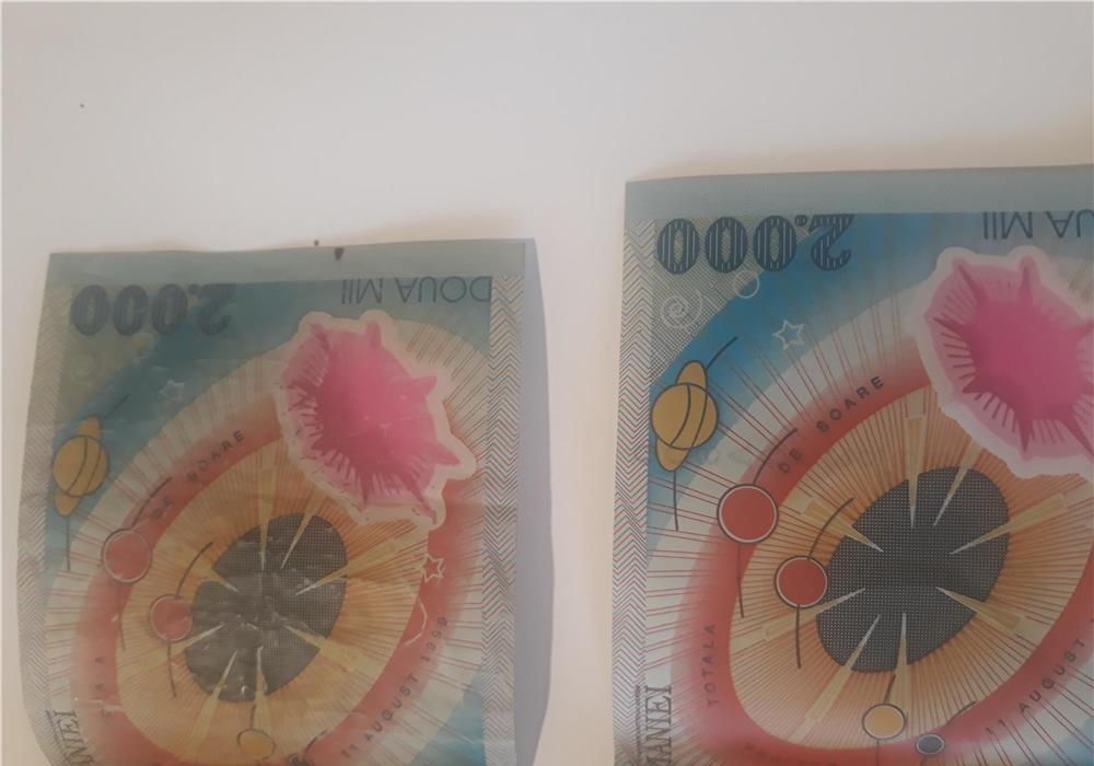 Bagnote 2000 lei cu eclipsa