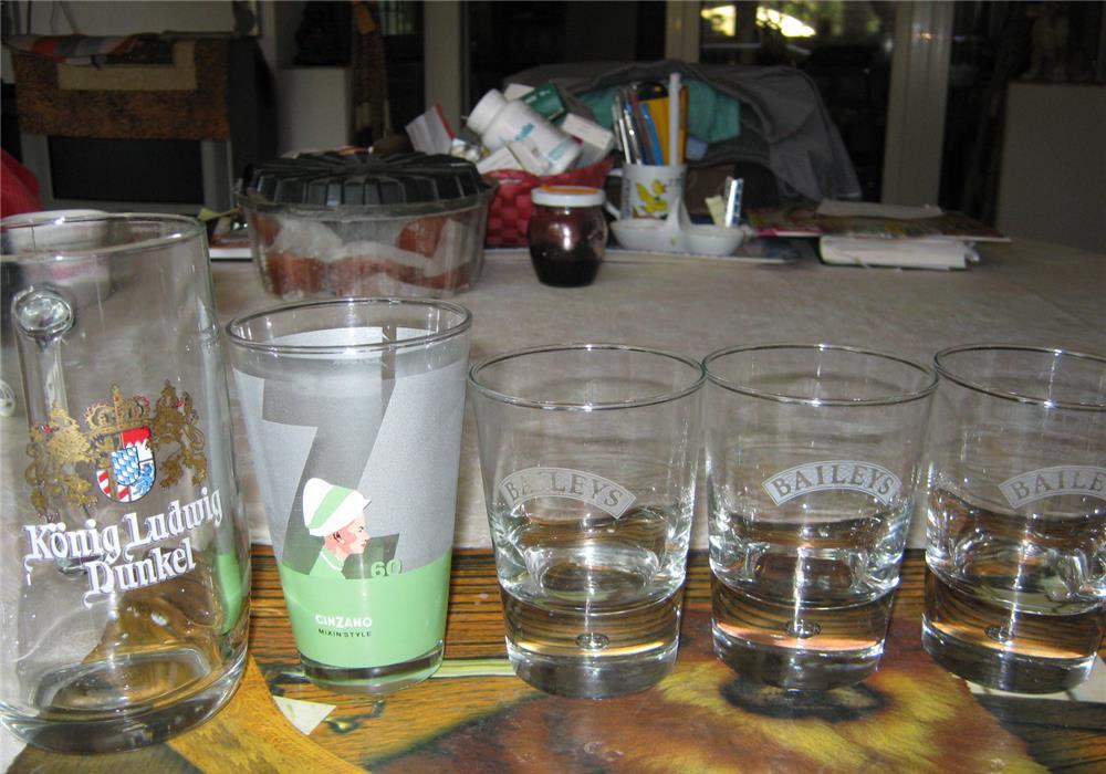 BAILEYS,PAHARE WHISKEY,FUND GROS,ORIGINALE,NOI,NEFOLOSITE,UNICATE,ULTIMELE 3 BUCATI DISPONIBILE AZI