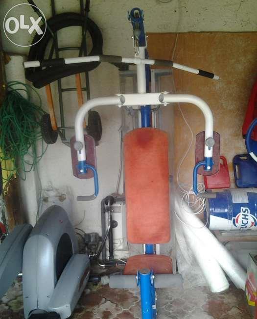 Banda de alergat Life Fitness +Aparat fitness multifunctional.